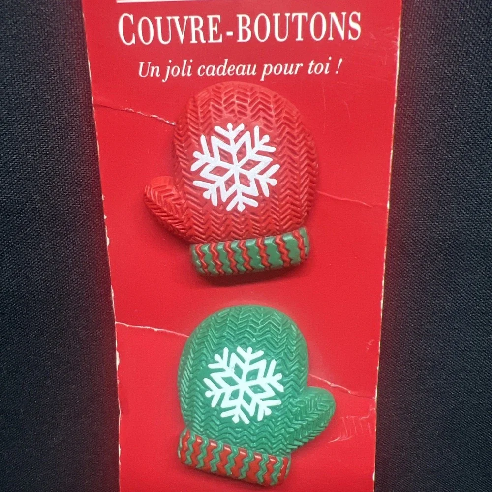 Vintage Hallmark Holiday Snowflake Mitten Button Covers Clip on Lot of 4 New